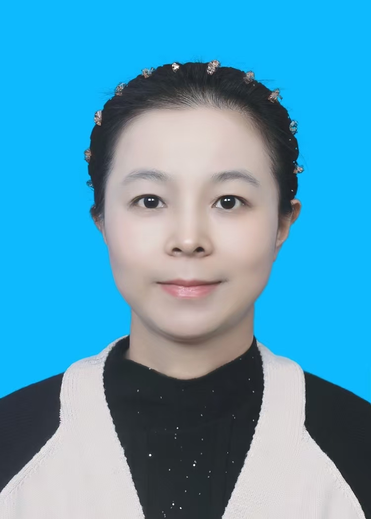 羿  翀 